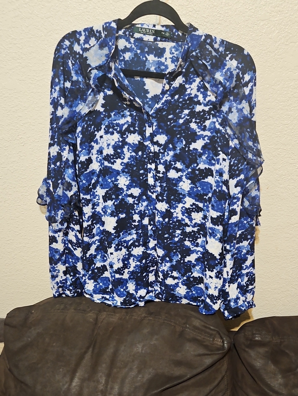 Lauren Ralph Lauren Blue and White Abstract Floral Button-Down Blouse
